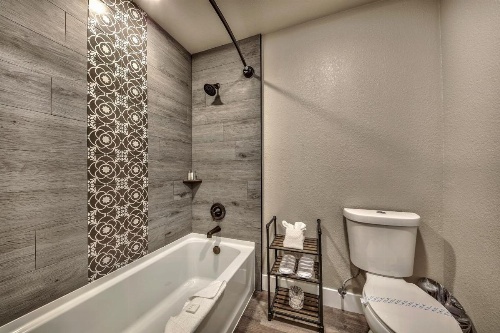 The Elet Hotel image 12